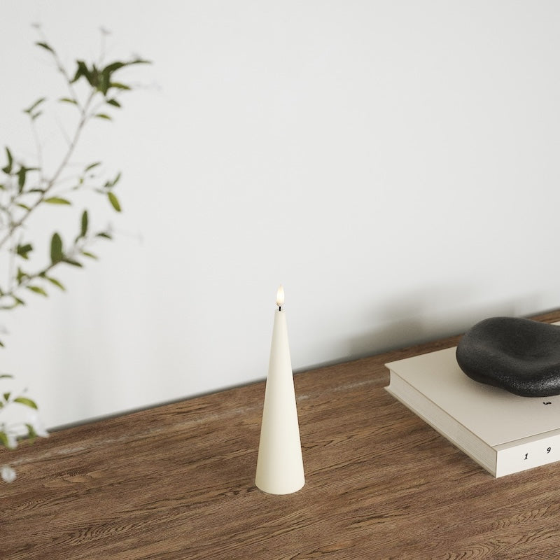 Deluxe Homeart Lampa stożkowa gł. 5 x wys. 20 cm Kremowy