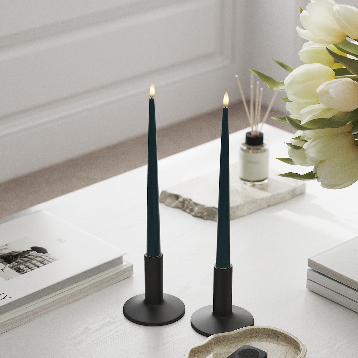 Deluxe Homeart LED Kertelys med Lak, 2 stk 28 cm Petroleum LED kertelys 1