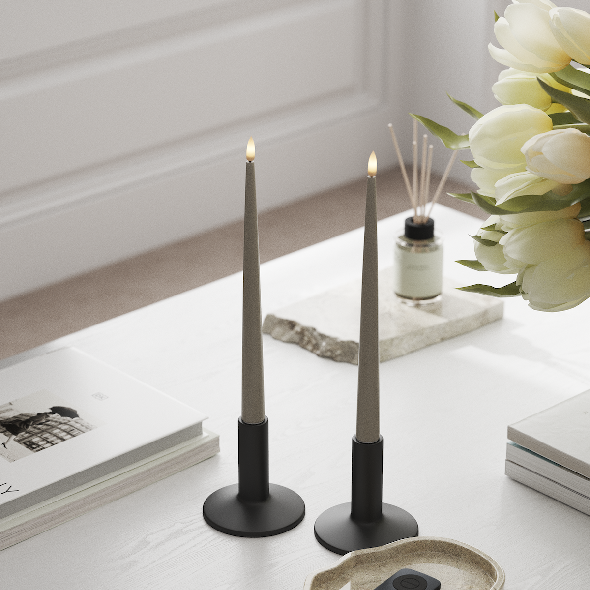 Deluxe Homeart LED Kertelys med Lak, 2 stk 28 cm Sand LED kertelys 1